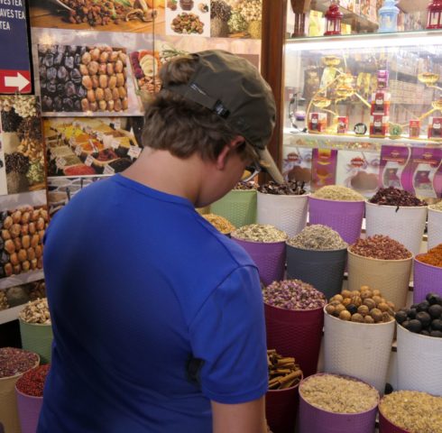 Ontdek de geuren en kleuren van het oude Dubai