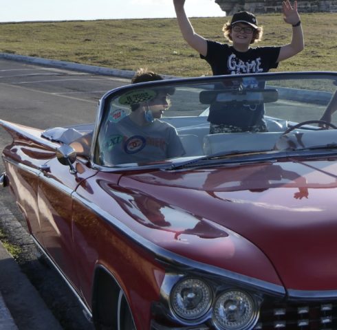 Drie zonen in de oldtimer in Havana Cuba