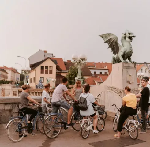 Fietsen langs de highlights in Ljubljana