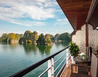 Balkon aan kamer cruise Halong Bay Vietnam