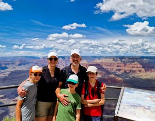 Gezin bij Grand Canyon Westkust Amerika