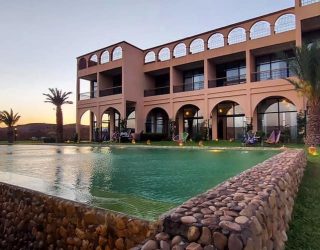 Zwembad hotel Ouarzazate Marokko