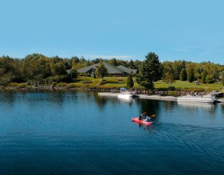 Kajakken aan hotel in saint-alexis-les-monts Canada