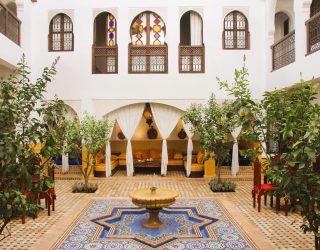 Binnentuin hotel Marrakech in Marokko