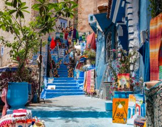 Gezellige steegjes in blauwe stad Chefchaouen